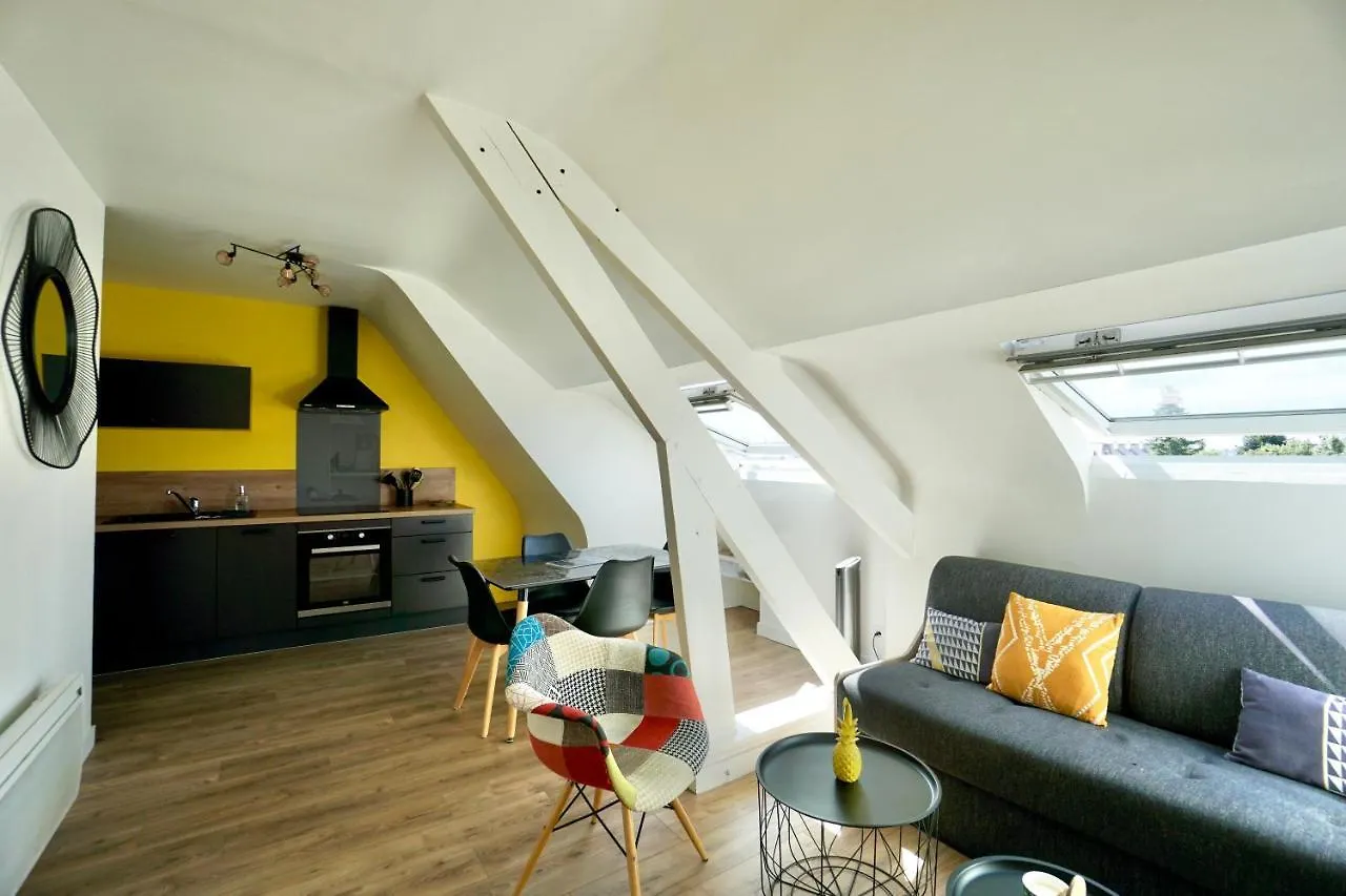 Apartamento La Lucarne Au Centre Ville Avec Parking Prive Et Ascenseur Concarneau