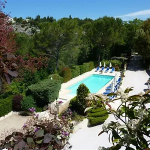 residence-les-ecureuils.fr-provencehotel.com/